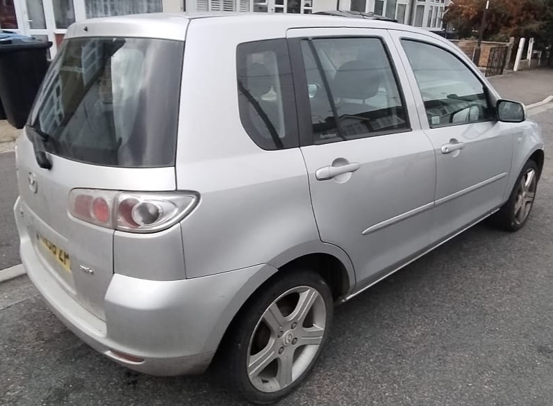 Used Mazda Mazda2 2006 for sale - 76258046: Photo 5