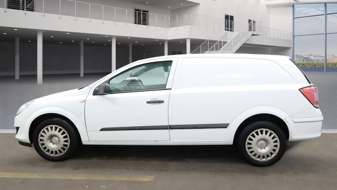 Used Vauxhall Astra Van 2008 for sale - 77562761: Photo 4