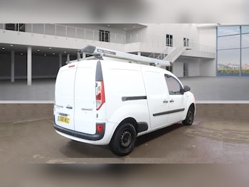 Used Renault Kangoo 2016 for sale - 77681538: Photo
