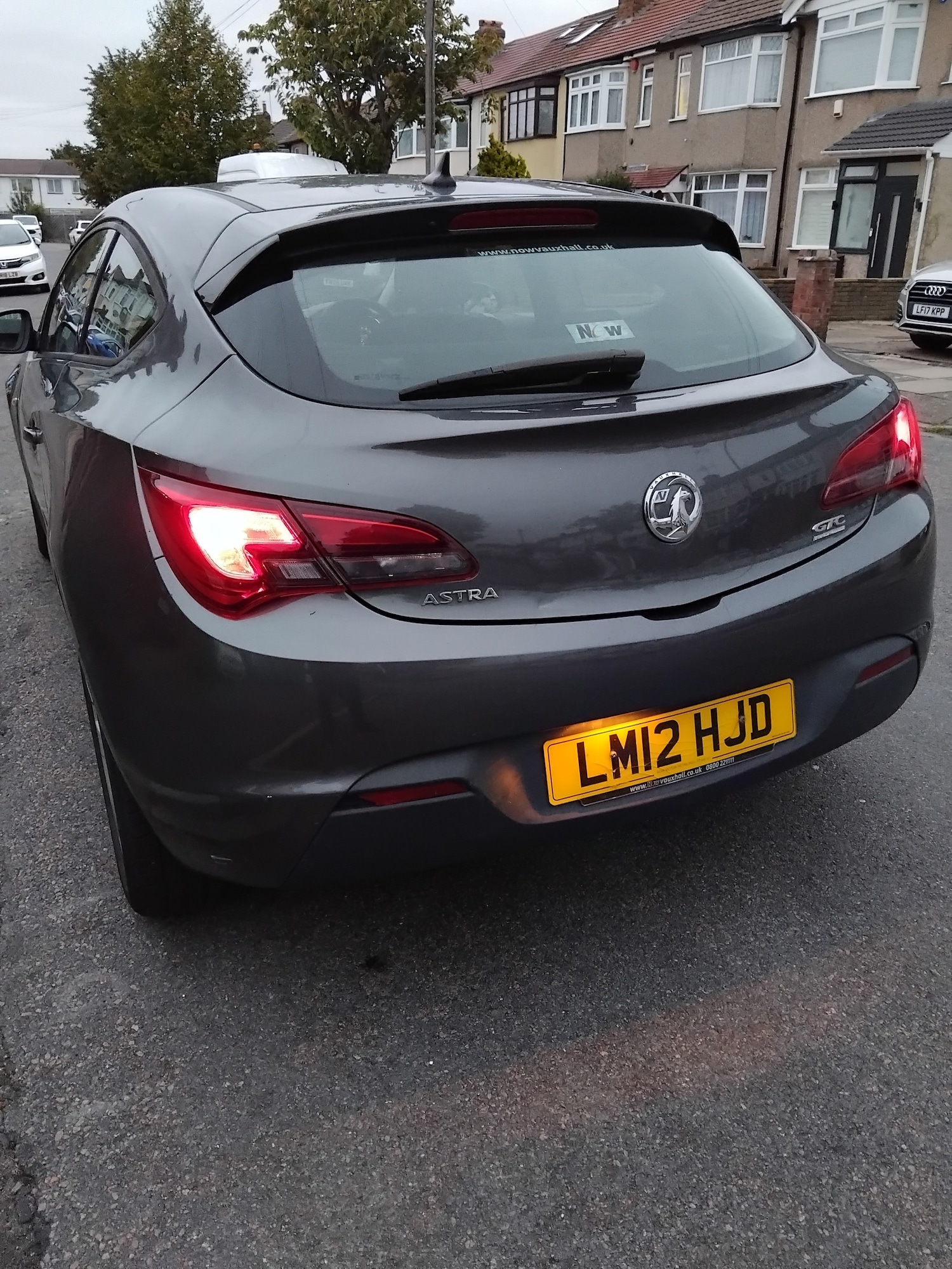 Vauxhall Astra GTC 2012 (12) - 1.4T 16V Sport 3dr - Image 2