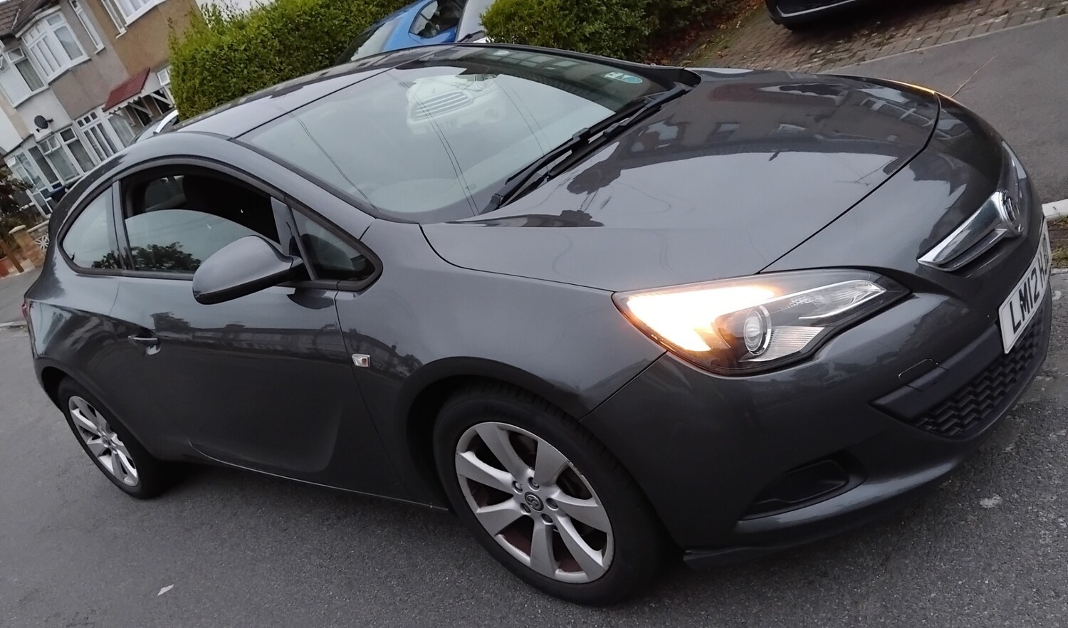 Vauxhall Astra GTC 2012 (12) - 1.4T 16V Sport 3dr - Image 7