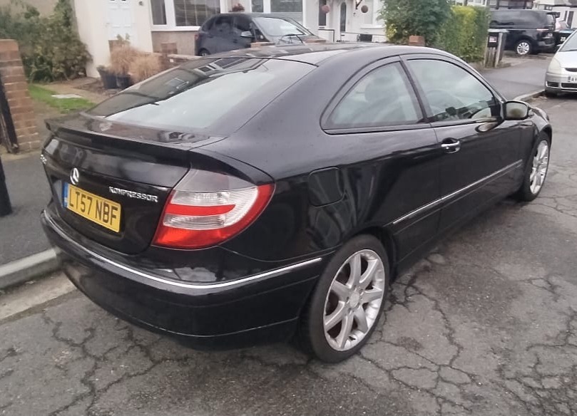Used Mercedes-Benz C Class 2007 for sale - 76497727: Photo 3
