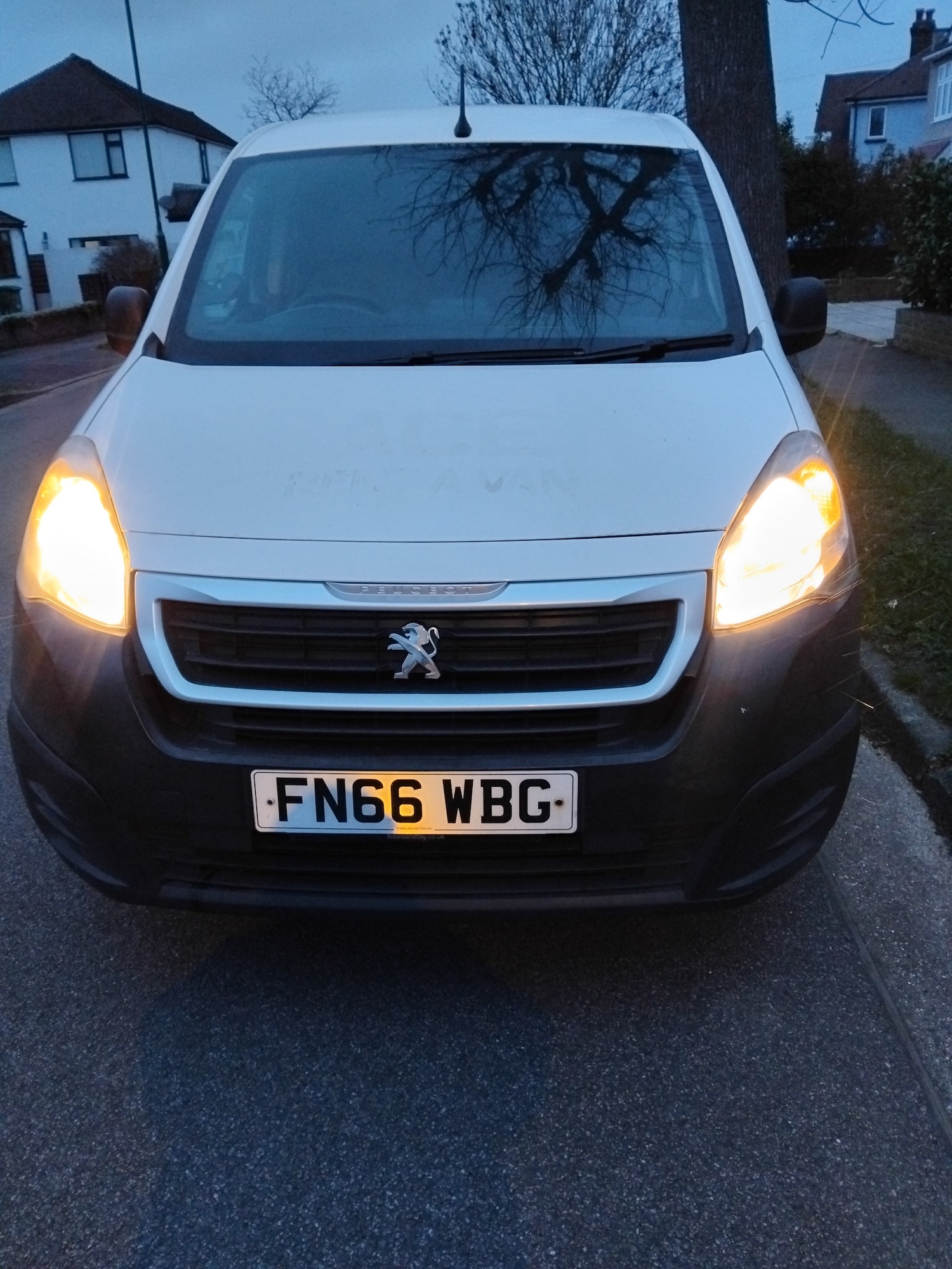 Used Peugeot Partner 2016 for sale - 77681896: Photo 3