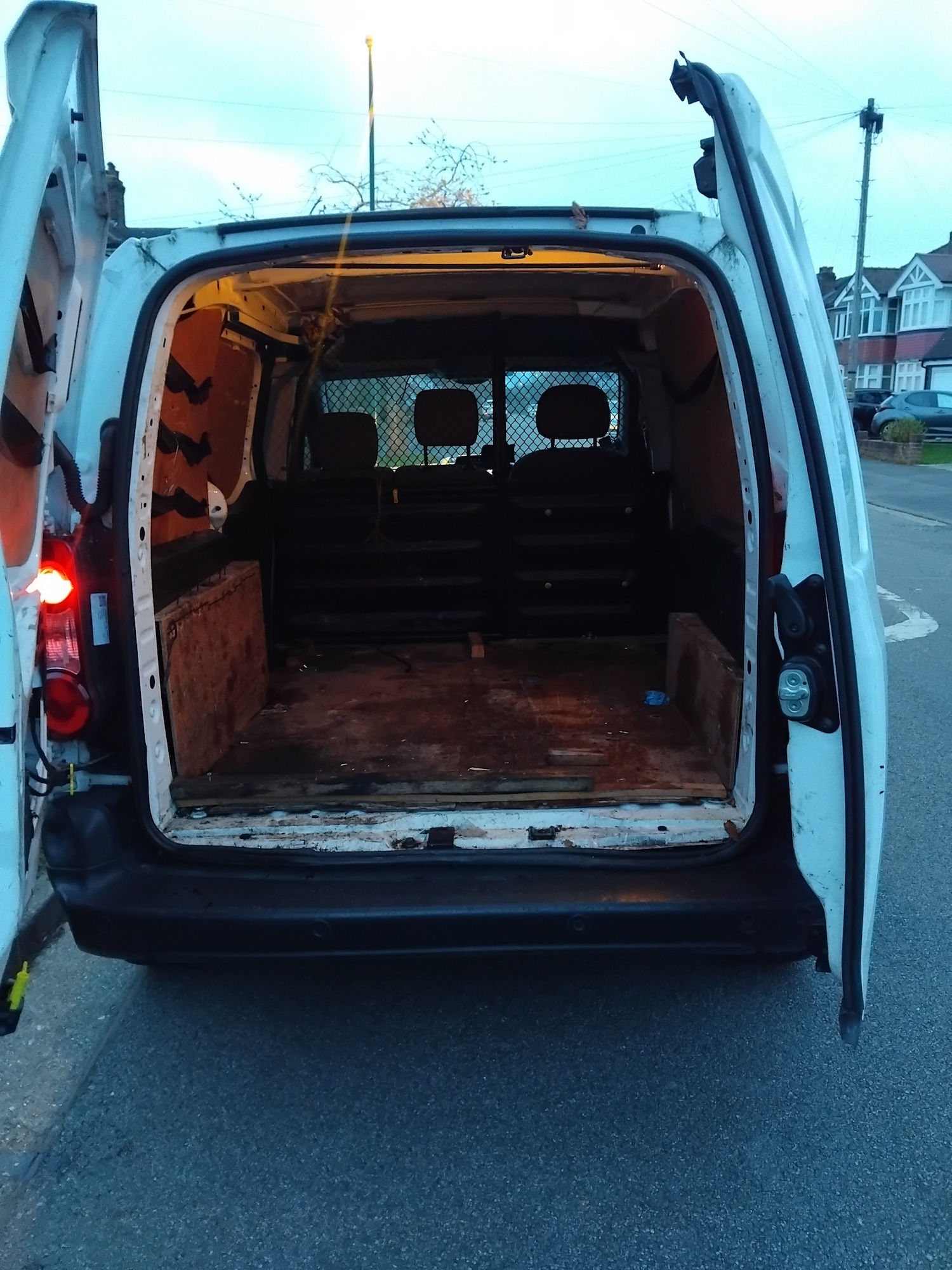 Used Peugeot Partner 2016 for sale - 77681896: Photo 8