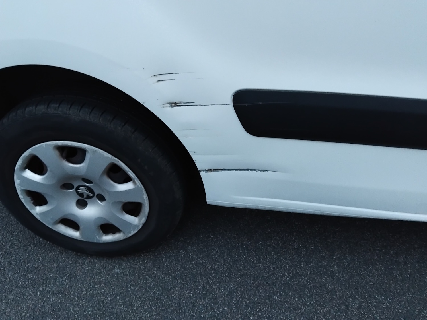 Used Peugeot Partner 2016 for sale - 77681896: Photo 9