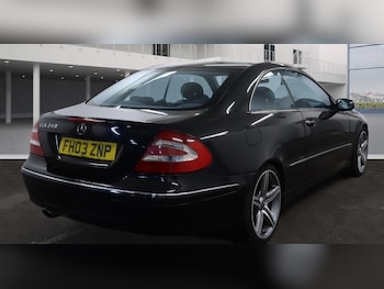 Used Mercedes-Benz CLK 2003 for sale - 77059312: Photo