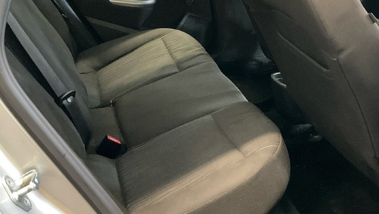 Used Vauxhall Astra 2010 for sale - 76855500: Photo 5