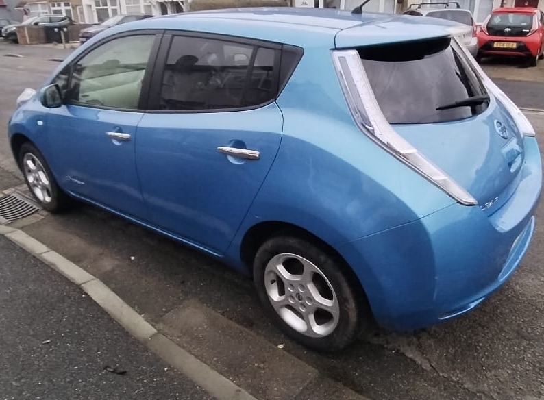 Used Nissan Leaf 2012 for sale - 77636904: Photo 6