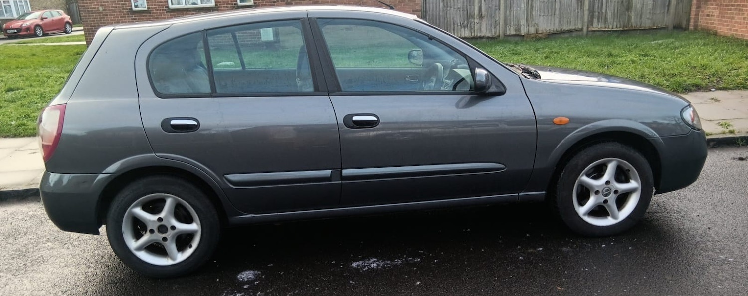 Used Nissan Almera 2004 for sale - 77392159: Photo 4