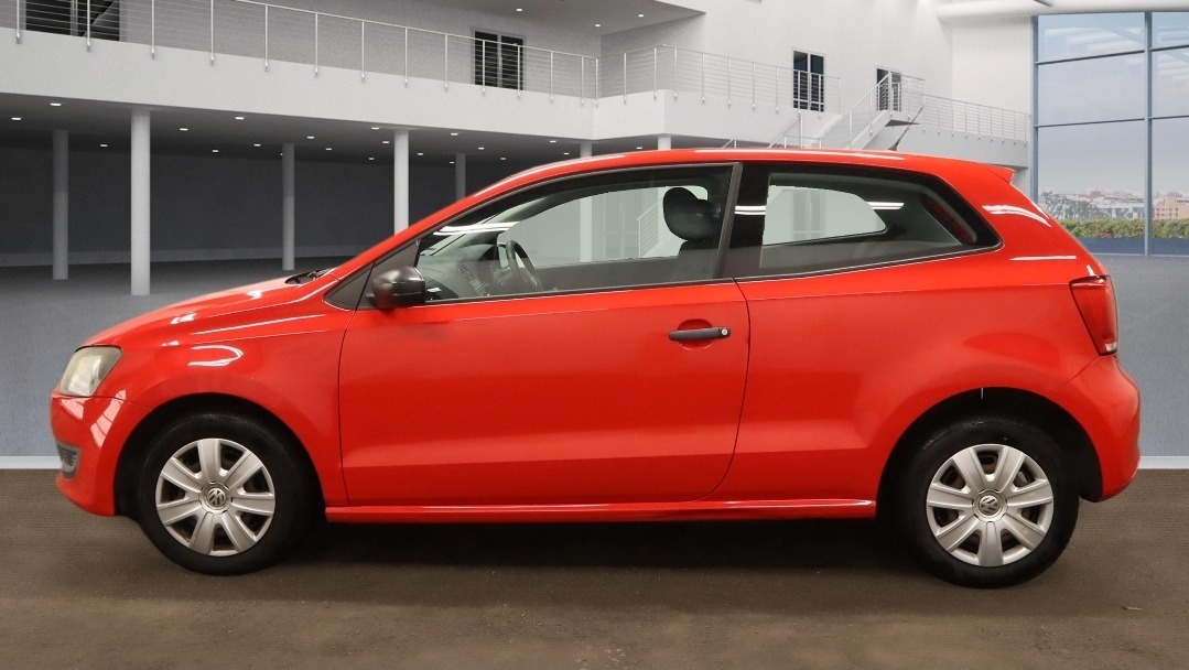 Used Volkswagen Polo 2011 for sale - 77707999: Photo 6