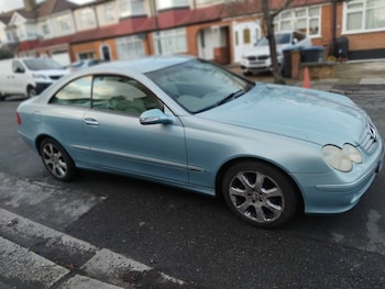 Used Mercedes-Benz CLK 2003 for sale - 77271932: Photo
