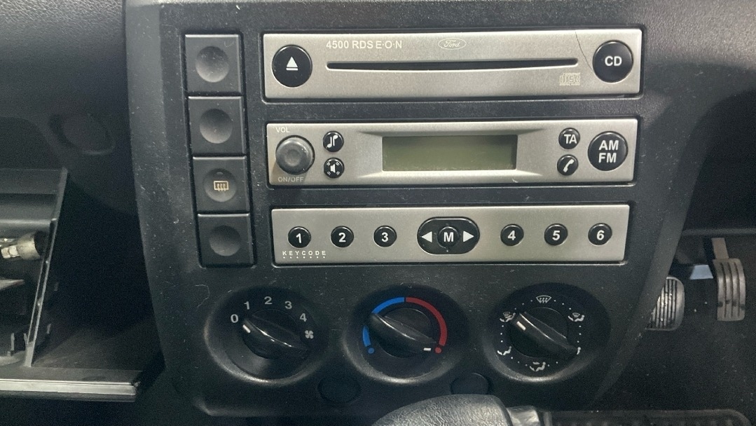 Used Ford Fiesta 2005 for sale - 77207238: Photo 11