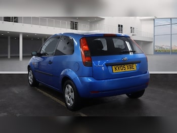 Used Ford Fiesta 2005 for sale - 77207238: Photo