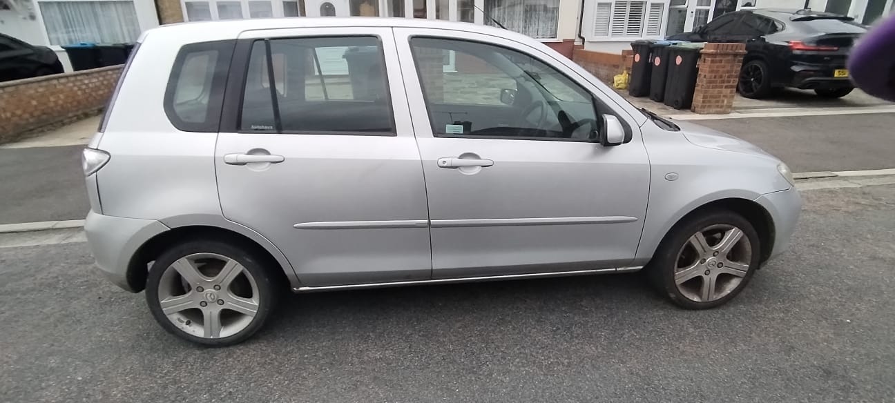 Used Mazda Mazda2 2006 for sale - 76164632: Photo 2