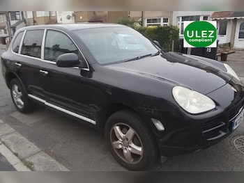 Porsche - Cayenne