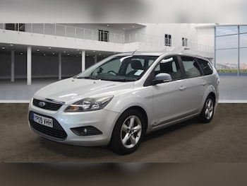Used Ford Focus 2009 for sale - 76305848: Photo 2