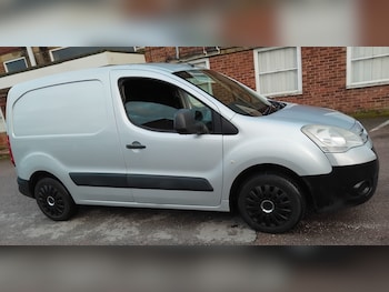 Used Citroen Berlingo 2011 for sale - 77438725: Photo