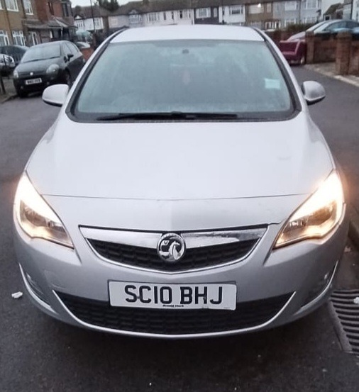 Used Vauxhall Astra 2010 for sale - 77020677: Photo 6