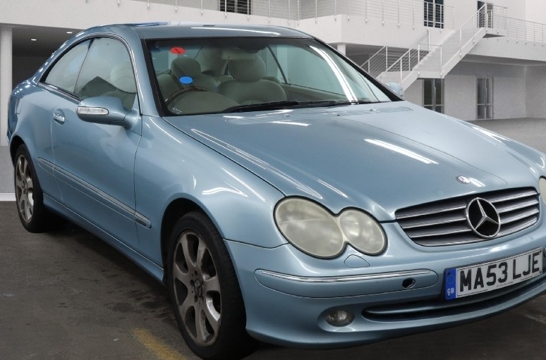 Used Mercedes-Benz CLK 2003 for sale - 77118833: Photo 3