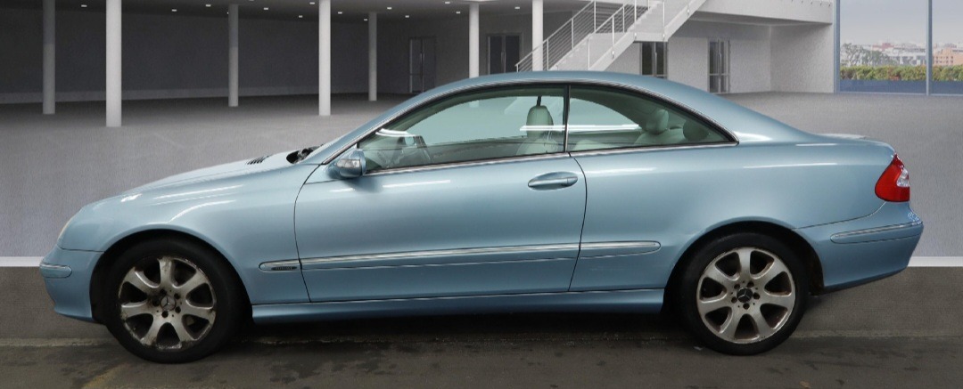 Used Mercedes-Benz CLK 2003 for sale - 77118833: Photo 5