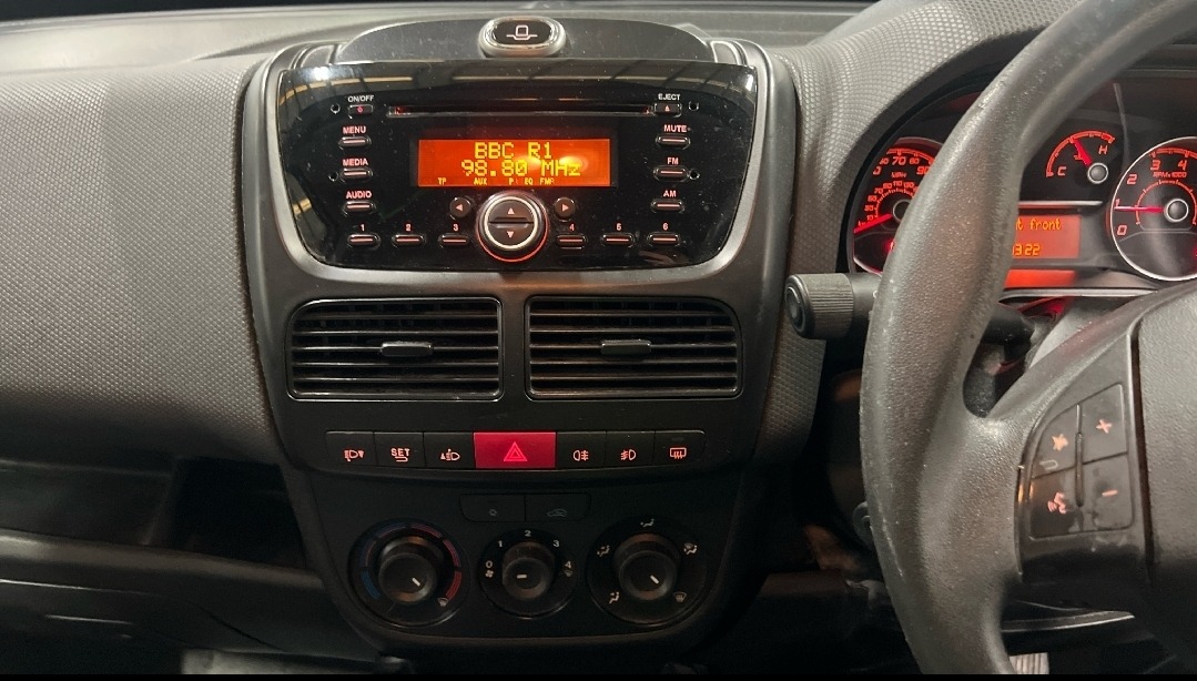 Used Fiat Doblo 2017 for sale - 76980663: Photo 11