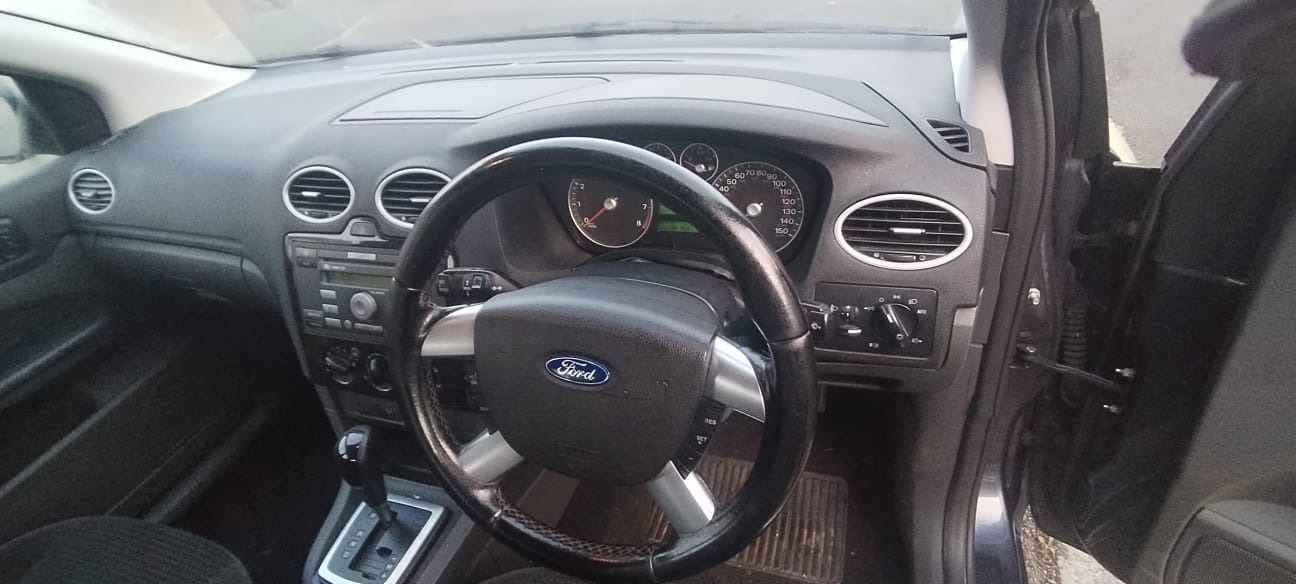 Used Ford Focus 2006 for sale - 76663076: Photo 8