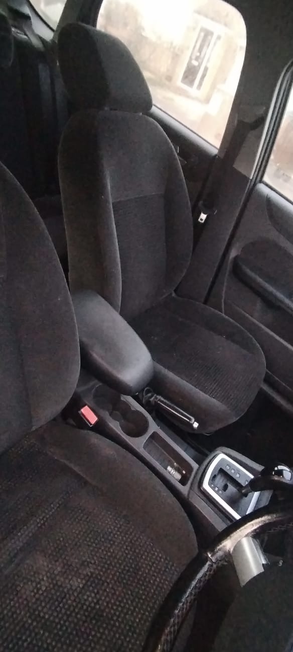 Used Ford Focus 2006 for sale - 76663076: Photo 9