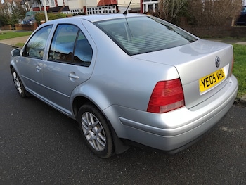 Used Volkswagen Bora 2005 for sale - 77272404: Photo