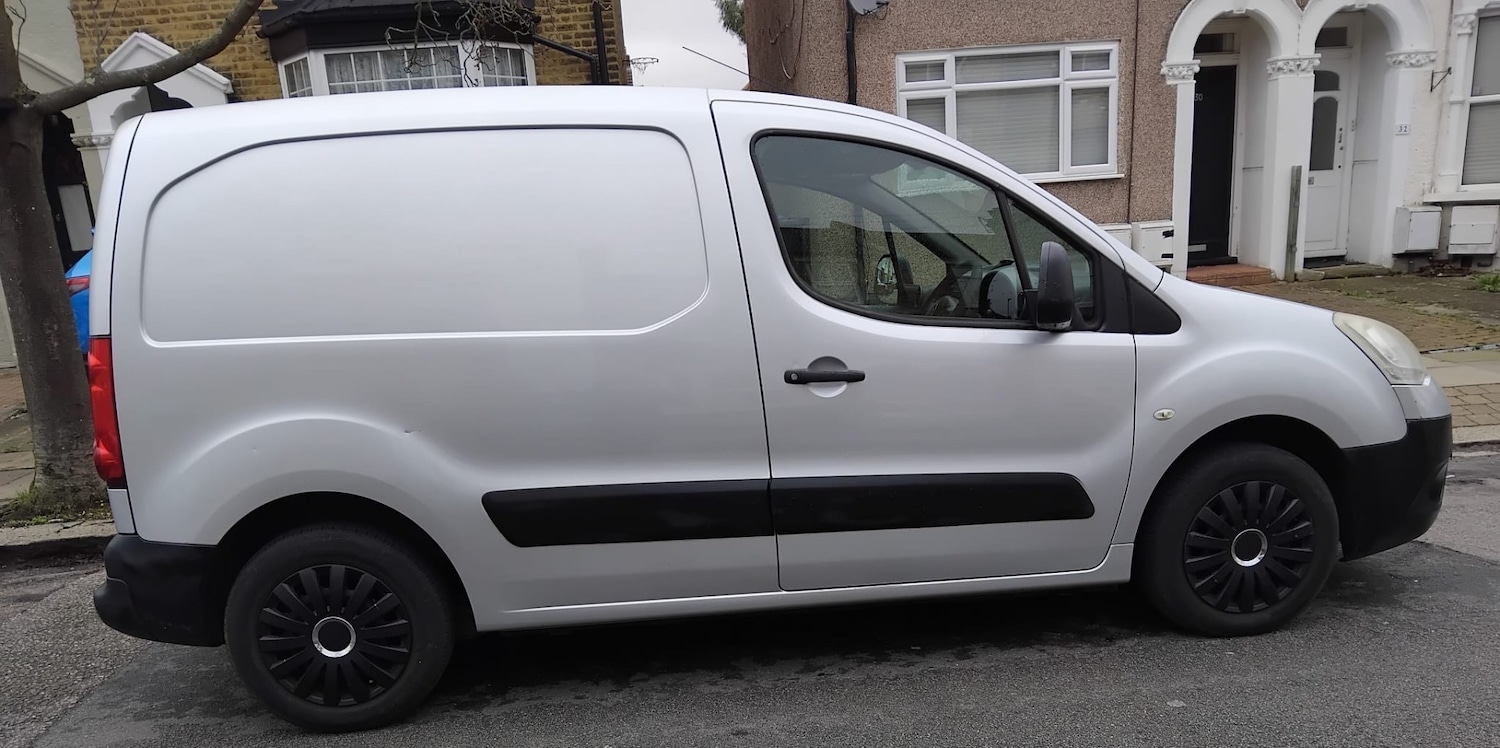 Used Citroen Berlingo 2011 for sale - 77552620: Photo 6