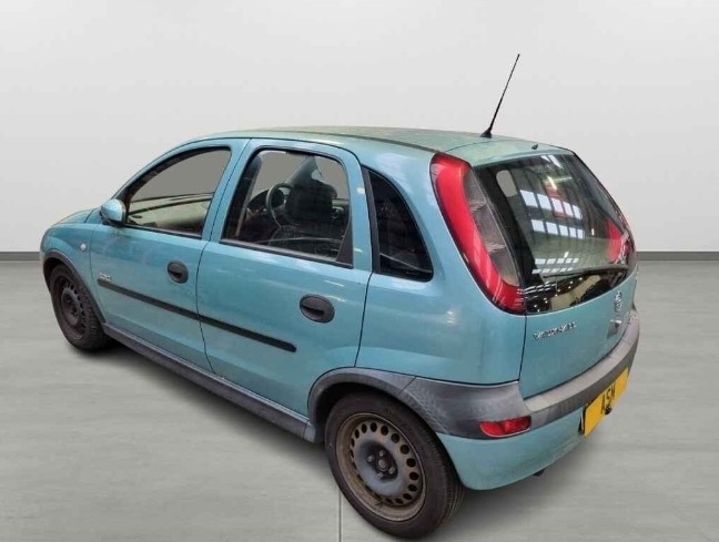 Used Vauxhall Corsa 2003 for sale - 76408337: Photo 3