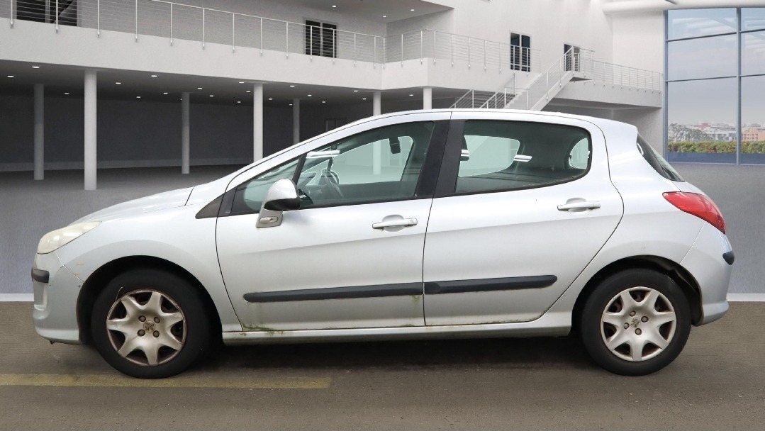 Used Peugeot 308 2008 for sale - 76170542: Photo 6