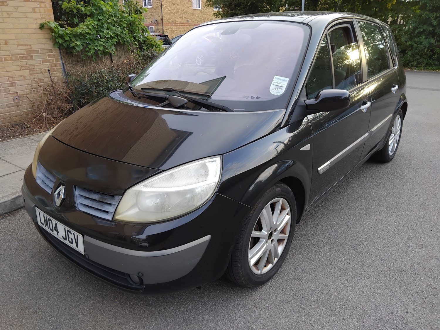 Renault Megane 2004 (04) - 2.0 VVT Privilege 5dr Auto - Image 5