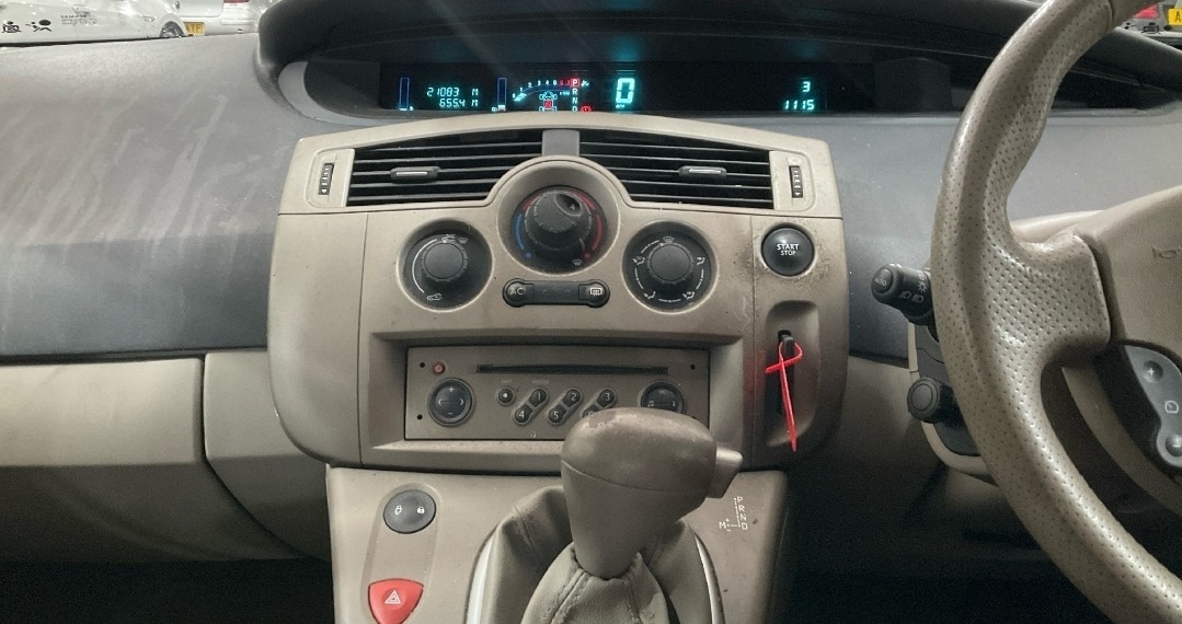 Used Renault Megane 2005 for sale - 77142915: Photo 11