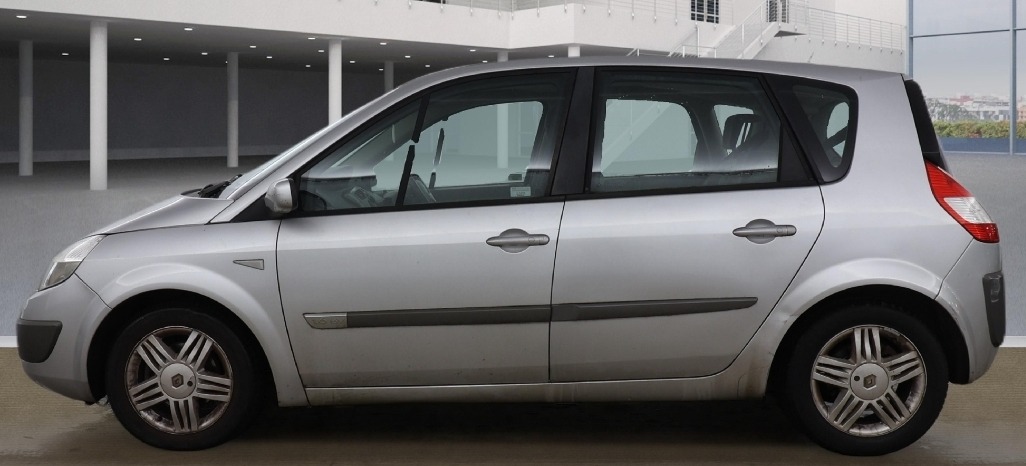 Used Renault Megane 2005 for sale - 77142915: Photo 6