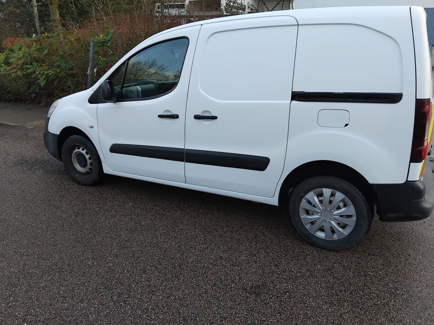 Used Peugeot Partner 2016 for sale - 77629252: Photo 10