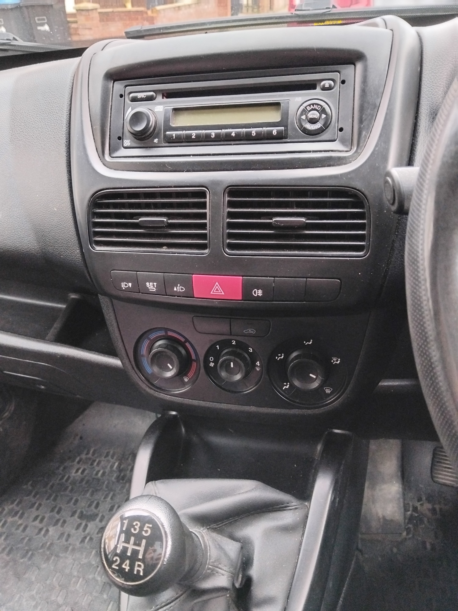 Used Vauxhall Combo 2017 for sale - 76834708: Photo 12