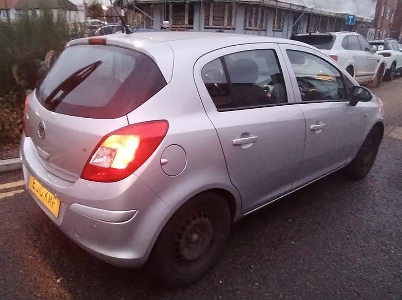 Used Vauxhall Corsa 2010 for sale - 77049357: Photo 6