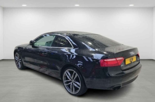Used Audi A5 2009 for sale - 76329859: Photo 3