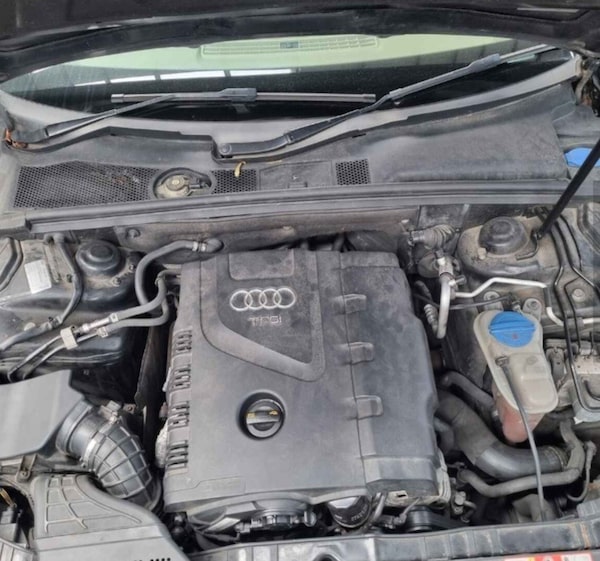 Used Audi A5 2009 for sale - 76329859: Photo 8