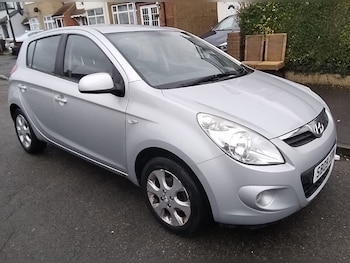 Hyundai i20 feature image