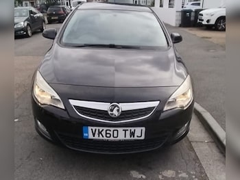 Vauxhall - Astra