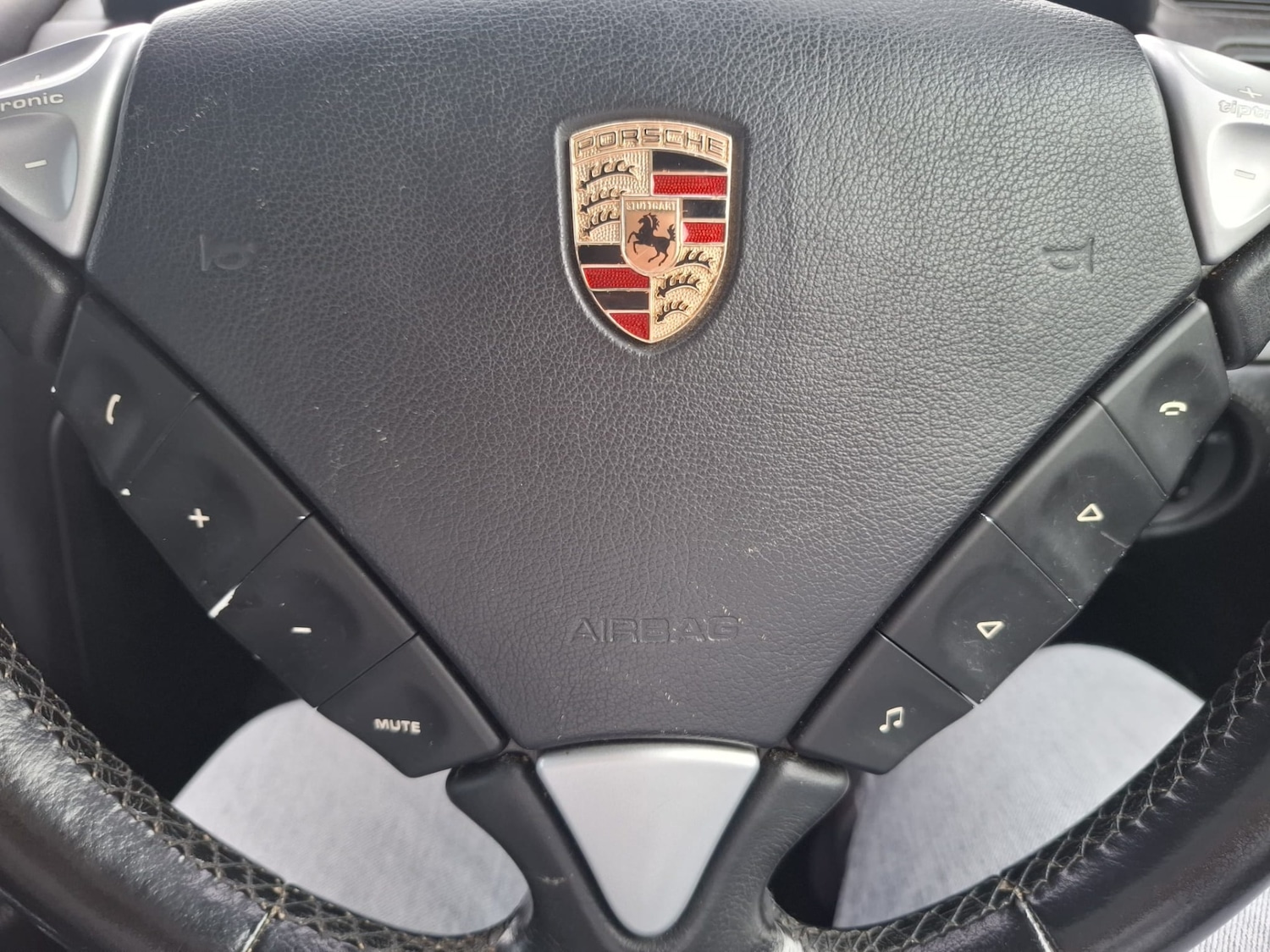 Used Porsche Cayenne 2004 for sale - 78071695: Photo 9