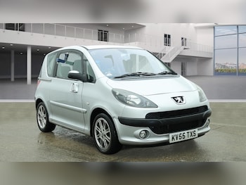 Peugeot 1007 feature image