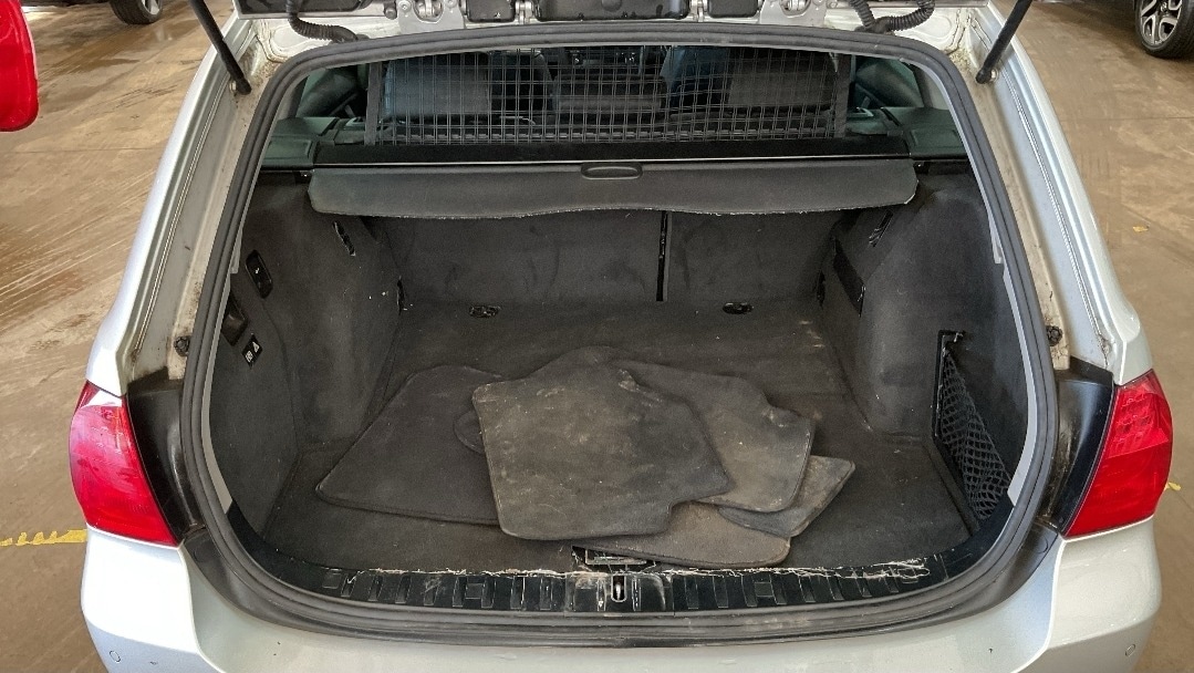 Used BMW 3 Series 2011 for sale - 77707990: Photo 7