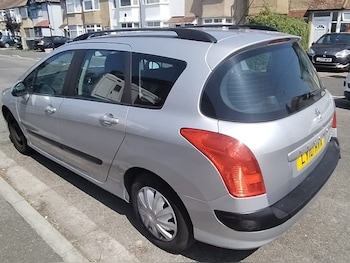 Used Peugeot 308 2010 for sale - 75491327: Photo