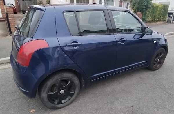 Used Suzuki Swift 2006 for sale - 76299518: Photo 6