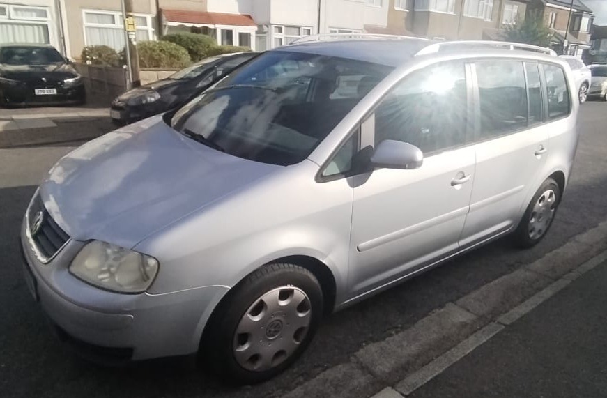 Used Volkswagen Touran 2004 for sale - 76440044: Photo 6
