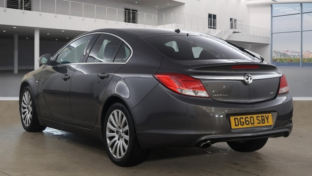 Used Vauxhall Insignia 2010 for sale - 78042174: Photo 3