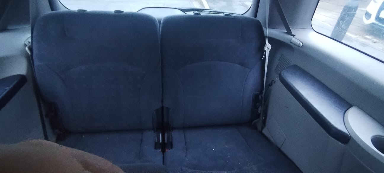 Used Mitsubishi Grandis 2004 for sale - 77490252: Photo 14