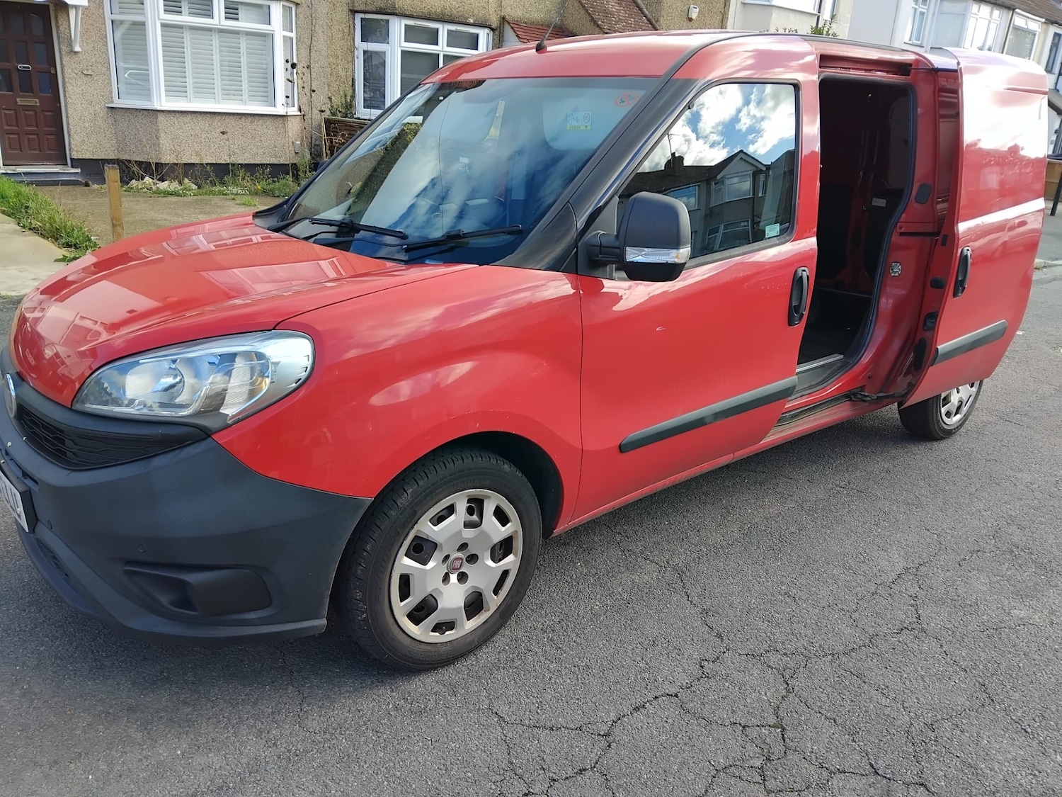 Used Fiat Doblo 2015 for sale - 76452465: Photo 4